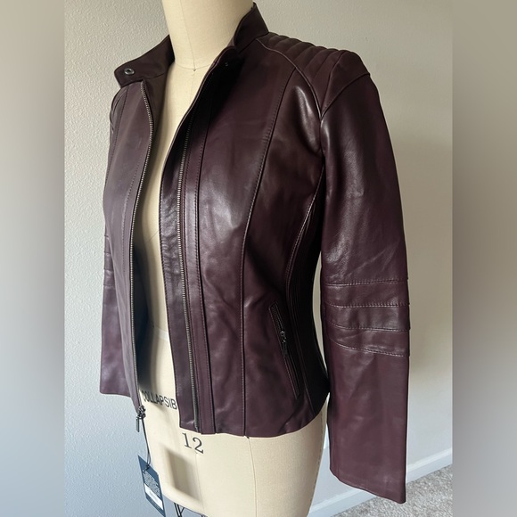 New Cole Haan Women's Leather Jacket in Burgundy - Picture 2 of 10